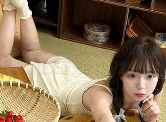 爱蜜社 – 美图大放送！逗逗doudou的镂空写真，让无圣光也能闪耀夺目！