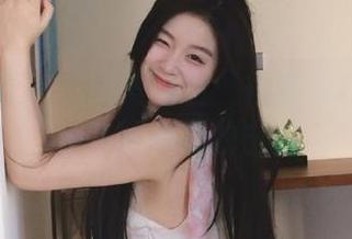 物恋传媒 – 菜菜美图包:精选森林里的花,唤醒心灵的宁静