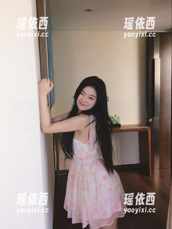 物恋传媒-菜菜 物恋传媒 - 菜菜美图包:精选森林里的花,唤醒心灵的宁静