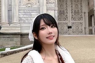 狐萝卜呦带来的新cos作品更新，柴郡音乐绚烂绽放无限艺术魅力