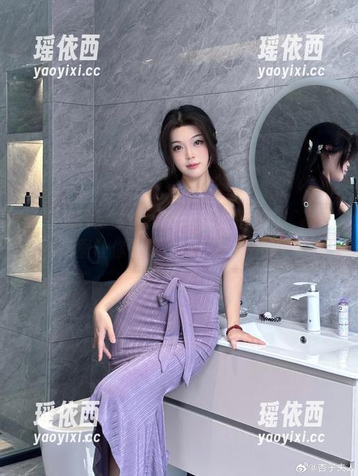白烨烨 一起来看!白烨烨黑枪呆女仆写真,高清美图让你惊叹不已,欲罢不能!