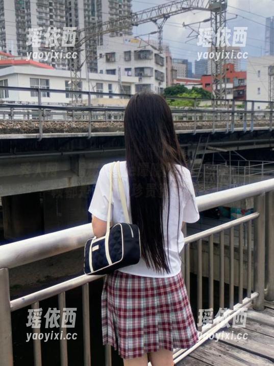 秀人网-Elise谭晓彤 秀人网 - 揭秘Elise谭晓彤白丝图集:每一帧都是艺术,珍贵资源不容错过
