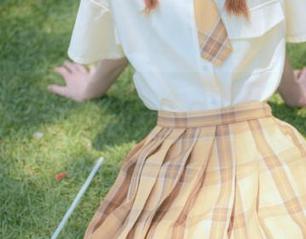 秀人网 – 从修女到女神：伊诺的私拍合集让你惊叹不已！