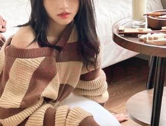 秀人网 – 探索可可芝的“灰丝”写真，分享她独特的艺术视角与灵感