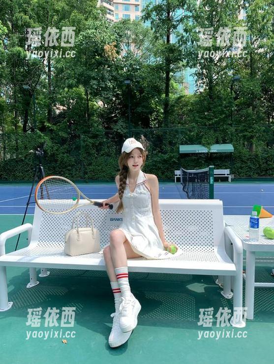 秀人网 - 谁不想要的奶芙乔乔套装写真合集：大胆的分享，绝对让你惊叹！