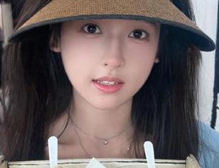 秀人网 – 突破视觉极限，小爪几秘书美图更新，性感与优雅并存！