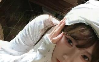 秀人网 – 小甜angle黑丝高清写真资源集合，带给你笑声满满的视觉盛宴，不看会后悔哦！