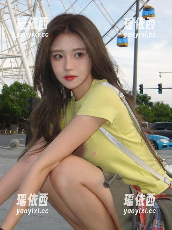 秀人网 - 林子遥的双马尾写真集：分享青春气息与甜美魅力，尽在这一瞬间！