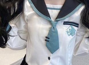 秀人网 – 看糯美子MINIbabe如何演绎“豹纹”风情，写真集精选都让人心动不已！