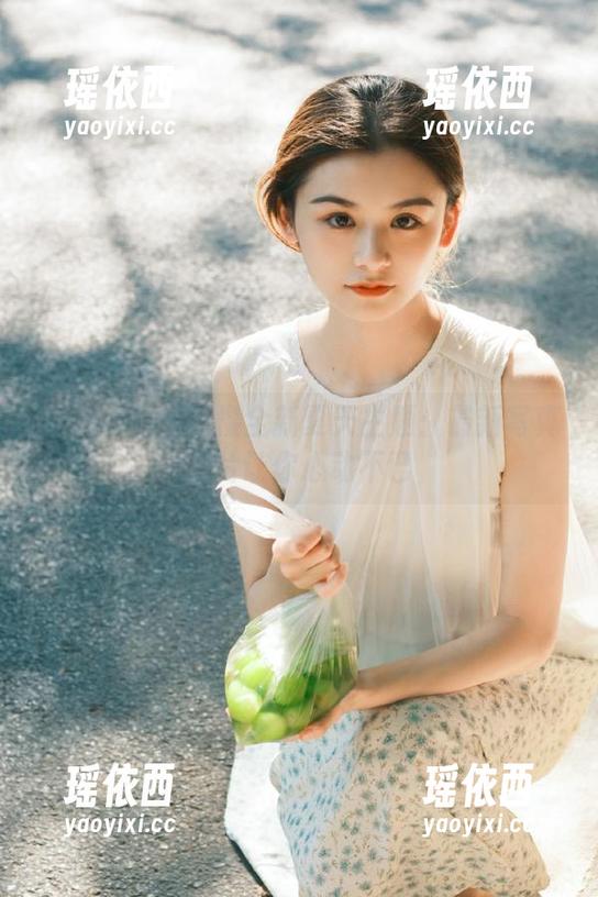 秀人网 - 绯月樱全新夏天主题：最新写真图片让你心动不已