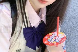 秀人网 – 高清探秘：陆萱萱cecillia与体操服的完美结合，分享她的魅力