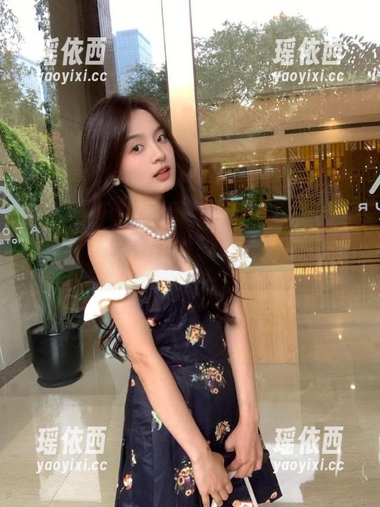 秀人网-陈小喵 秀人网 - 在线探索陈小喵的剧情办公室OL原图,搞笑和美图全攻略!