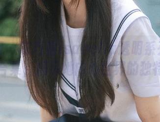 秀人网 – 陈巧蓓isabella透明系列高清写真合集,揭示她内心世界的独特光彩