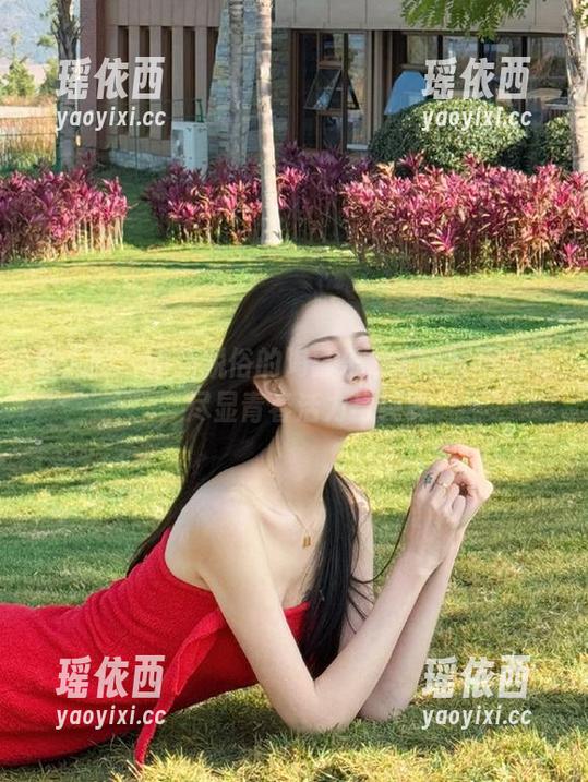 秀人网 - 清新脱俗的陶喜乐_lele写真图包，尽显青春活力与纯真