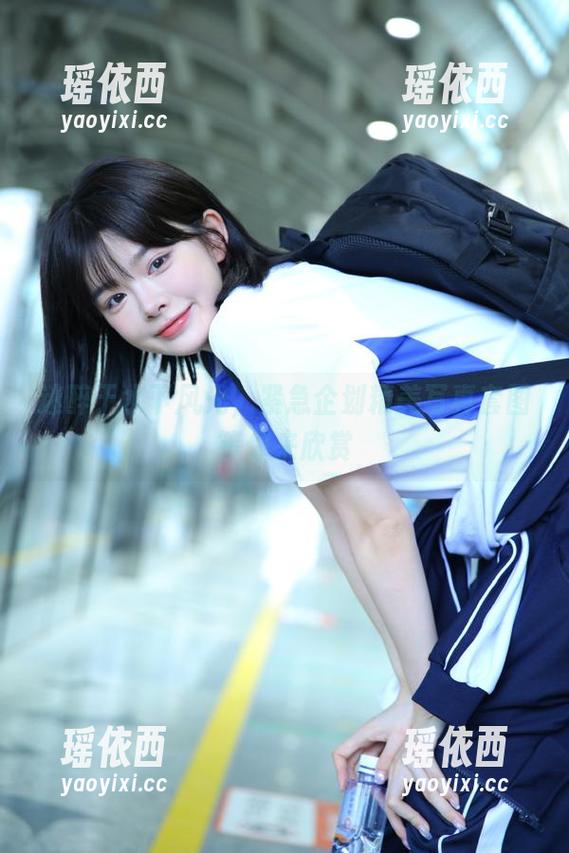 迷醉于水下风光，紧急企划精美写真套图等你来欣赏
