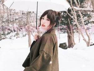 解密脱尾巴Mizuki的花嫁创作过程，探索每一张写真作品与图片的独特魅力
