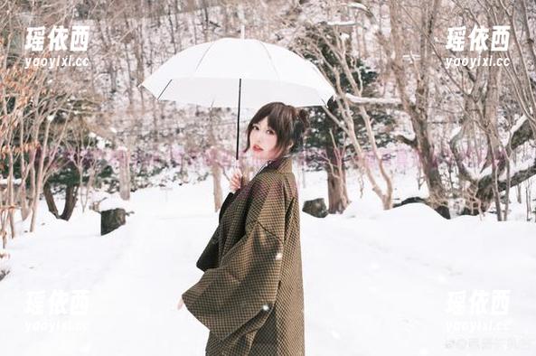 解密脱尾巴Mizuki的花嫁创作过程，探索每一张写真作品与图片的独特魅力