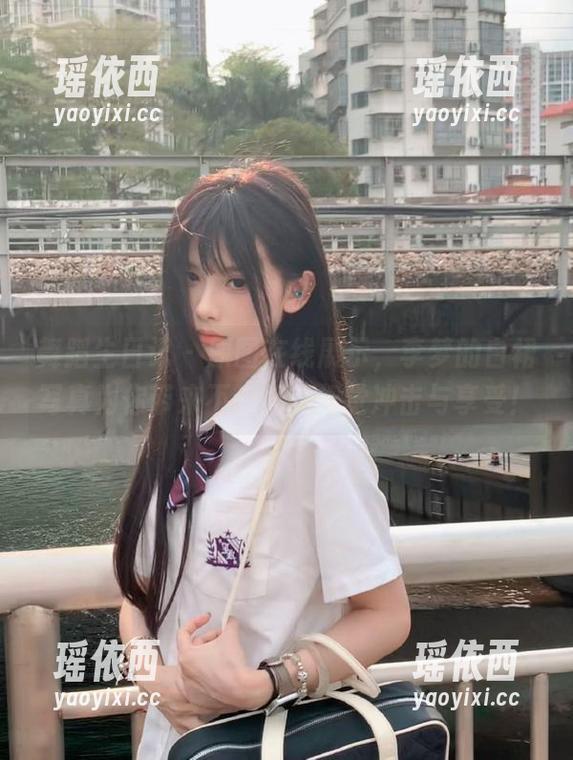 舞蹈生日记 - 原图在线展示，李梦的白裙写真为你带来不一样的视觉冲击与享受！