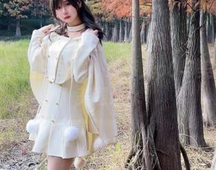最新写真照片盛宴：萌芽儿o0与美腿的完美邂逅！