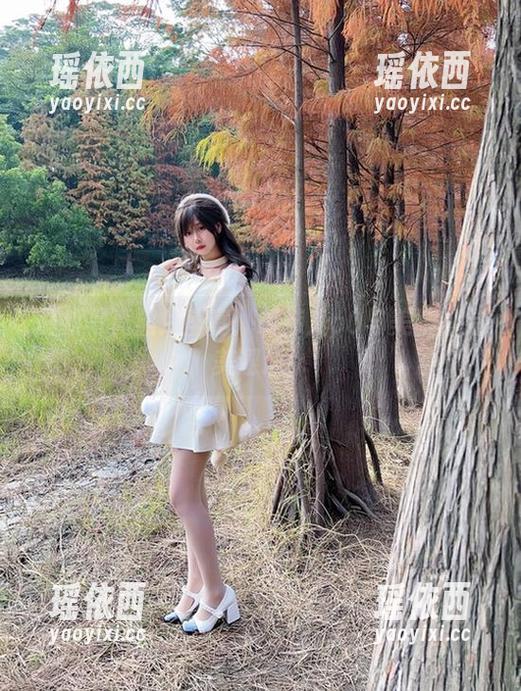 最新写真照片盛宴：萌芽儿o0与美腿的完美邂逅！