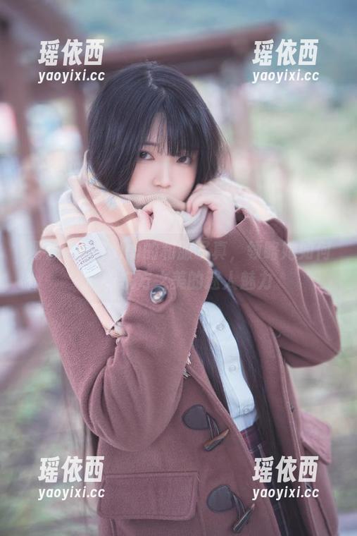 落落Raku 观看落落Raku的和服写真,领略她如何演绎东方之美的迷人魅力