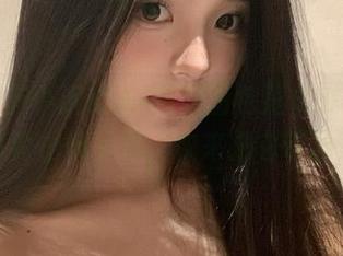 限量版蓝小沂KiKi猫娘图包正式发布，精致写真值得下载，快来把它带回家！