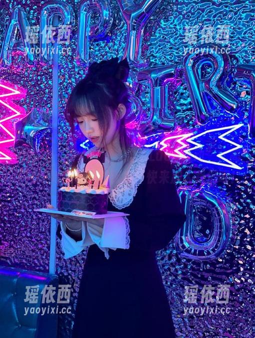 蜜桃社 - 在线探秘“露西Lucy运动”，高清捕捉她的风采与魅力，快来加入我们吧！