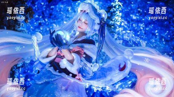 魔女旗袍与蜜汁猫裘的写真合集，演绎出无尽的魅力与风情