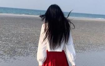 袜啵啵 – 尽享小甜豆的短白棉袜美图，资源实力不容小觑！