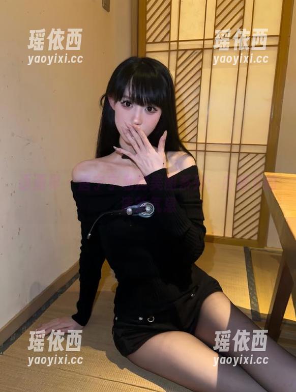 语画界-唐宁宁 语画界 - 唐宁宁私房美图系列:白裙下的清新气息