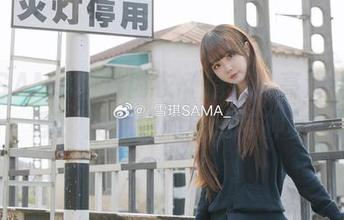 雪琪SAMA白色内衣（精灵）高清写真分享，展现她的灵动与神秘