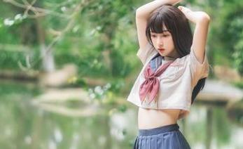 霜月shimo办公室高清写真：无法抵挡的职场风采照片分享