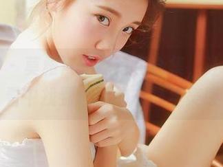 青豆客 – 莫雅淇棉袜写真合集，让你在观看中找到心灵的宁静与美感