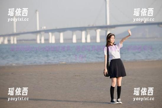 透视韩国CoCo的秘密秘书：独家写真图集展现不一样的时尚与个性！