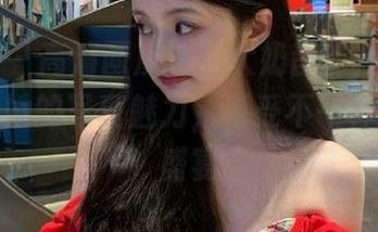 魅妍社 – 高清画质中的大奶昔Kyra姐姐，分享她的写真魅力，感受不一样的视觉盛宴