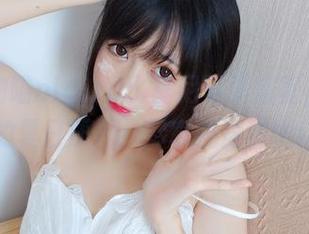 最新魔物喵nigisa比基尼写真盛宴，打破你的夏日厌倦，尽享视觉冲击！