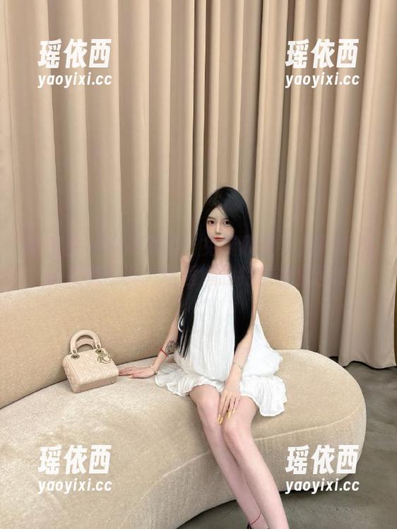 微密圈 - 发现美丽！免费欣赏黎允熙透视蓝系列写真，邂逅她独特的视觉艺术
